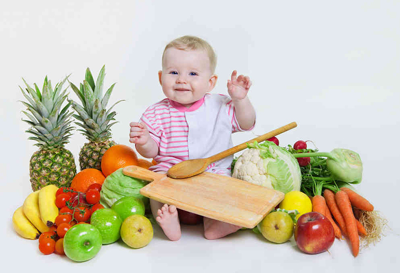 درباره تغذیه کودک خود بیشتر بدانیم
